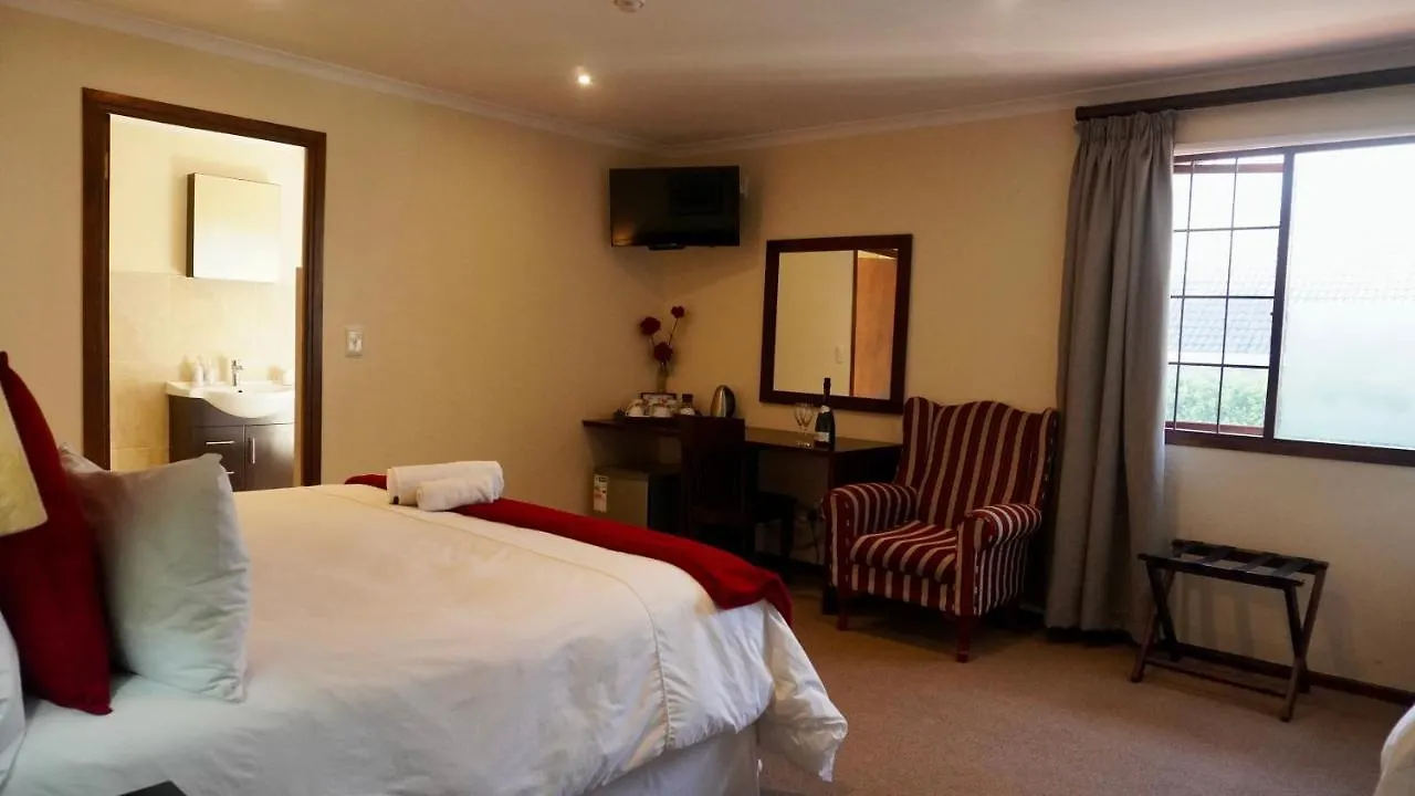 Sundown Manor Guest House Le Cap