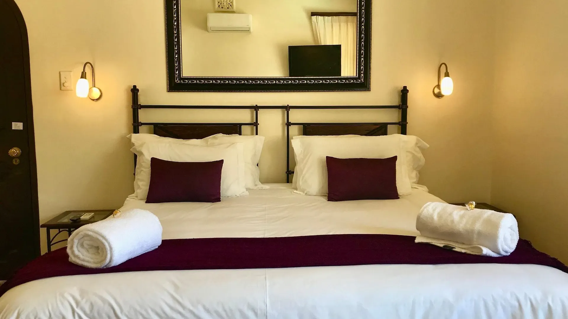Bed & Breakfast Sundown Manor Guest House Città del Capo
